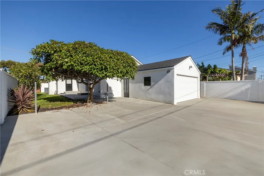 1821 Lake Street, Huntington Beach, California 92648 home-pic-20
